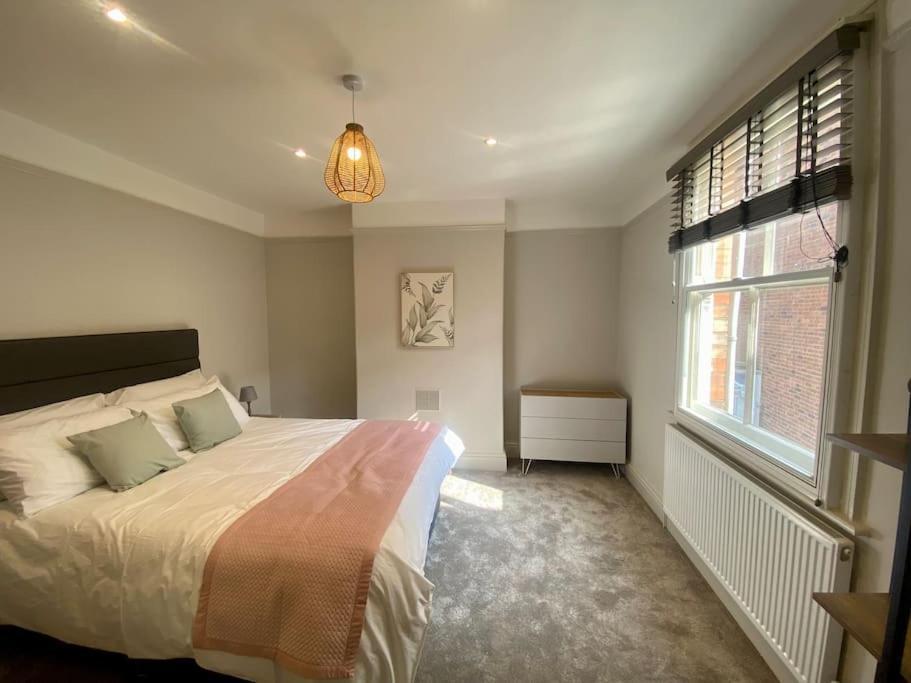 Sl - Fabulous 2 Bed Character Property Close To Townストラットフォード＝アポン＝エイボン エクステリア 写真