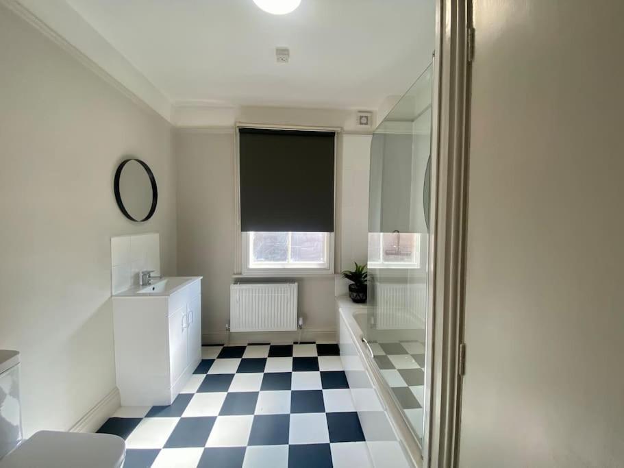 Sl - Fabulous 2 Bed Character Property Close To Townストラットフォード＝アポン＝エイボン エクステリア 写真